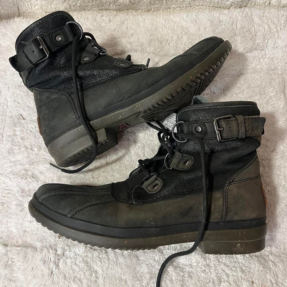 UGG Australia Cecile Waterproof Duck Boot - Fleece Lined - Women's 9